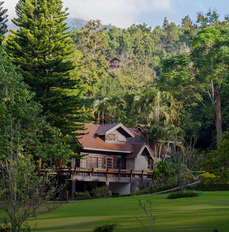 Private clubhouse in the trees